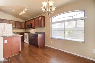 2725 E Mine Creek Rd, Phoenix, AZ 85024 - Photo 20