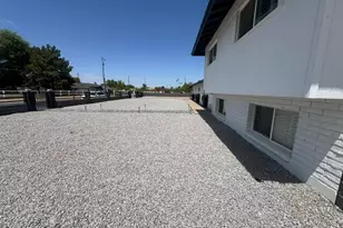 4210 W Country Gables Dr, Phoenix, AZ 85053 - Photo 10