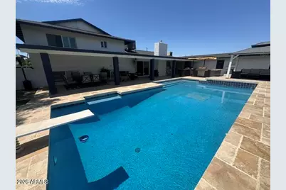 4210 W Country Gables Drive, Phoenix, AZ 85053 - Photo 16
