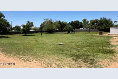4210 W Country Gables Drive, Phoenix, AZ 85053 - Photo 26