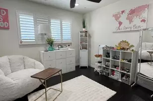 4210 W Country Gables Dr, Phoenix, AZ 85053 - Photo 106