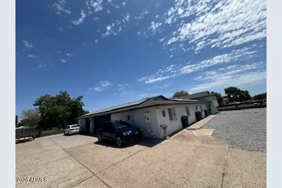 4210 W Country Gables Drive, Phoenix, AZ 85053 - Photo 8
