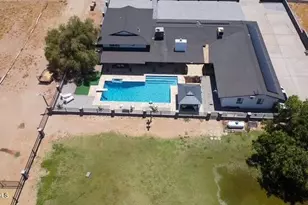 4210 W Country Gables Dr, Phoenix, AZ 85053 - Photo 118
