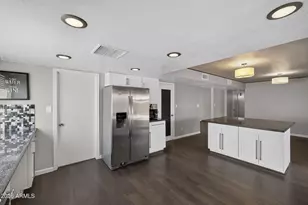 2544 E Commonwealth Cir, Chandler, AZ 85225 - Photo 8