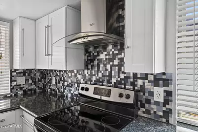 2544 E Commonwealth Circle, Chandler, AZ 85225 - Photo 10