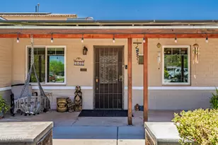 3026 N 15th Pl, Phoenix, AZ 85014 - Photo 8
