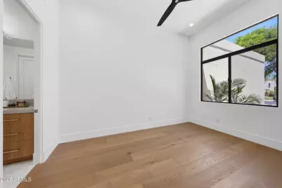 8429 E Del Camino Drive, Scottsdale, AZ 85258 - Photo 22