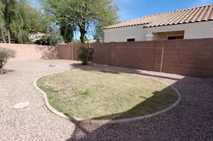 4043 S Vineyard Ave, Gilbert, AZ 85297 - Photo 16