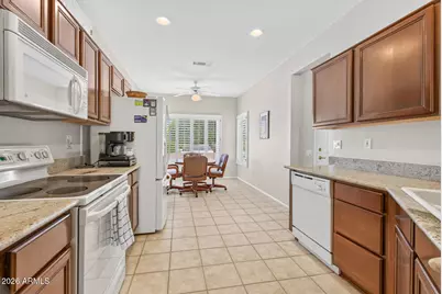 18429 N Avalon Lane, Surprise, AZ 85374 - Photo 8