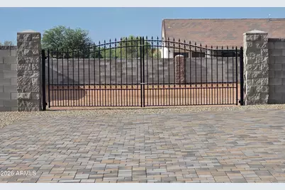 6561 W Palomino Way, Coolidge, AZ 85128 - Photo 8