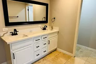 5320 E Thomas Rd, Phoenix, AZ 85018 - Photo 12