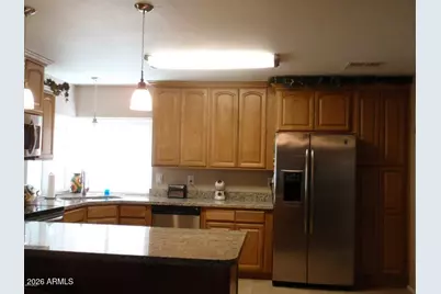 3658 W Aire Libre Avenue, Phoenix, AZ 85053 - Photo 2