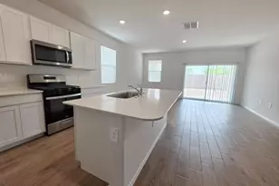 18399 W Buckskin Trl, Surprise, AZ 85387 - Photo 10