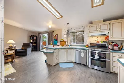 220 S 10th Avenue, Show Low, AZ 85901 - Photo 12