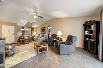 220 S 10th Avenue, Show Low, AZ 85901 - Photo 8