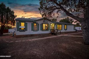 220 S 10th Ave, Show Low, AZ 85901 - Photo 1