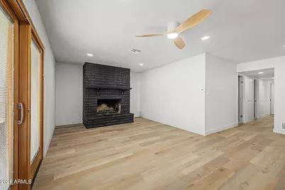5331 N 61st Avenue, Glendale, AZ 85301 - Photo 8