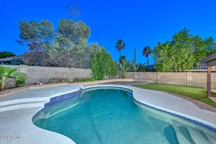 5141 W Wikieup Ln W, Glendale, AZ 85308 - Photo 12