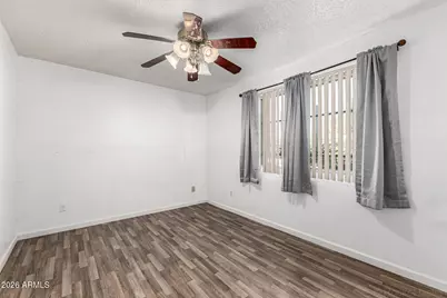 2814 N 55th Avenue, Phoenix, AZ 85035 - Photo 18
