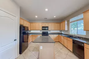 17647 W Rimrock St, Surprise, AZ 85388 - Photo 10