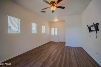 10225 W Camelback Road #28, Phoenix, AZ 85037 - Photo 4
