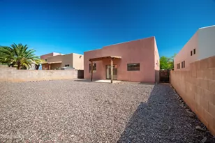 1876 Chaplain Carter Dr, Sierra Vista, AZ 85635 - Photo 10