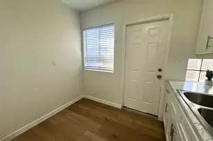 3927 N Longview Ave, Phoenix, AZ 85014 - Photo 12
