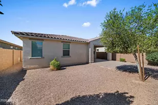 9812 E Radioactive Dr, Mesa, AZ 85212 - Photo 36