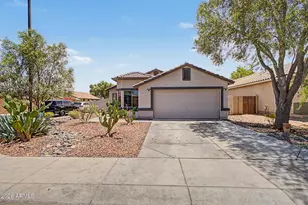 24779 W Wayland Dr, Buckeye, AZ 85326 - Photo 1