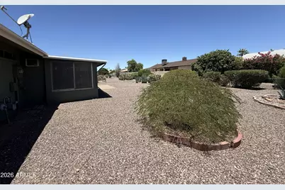 10346 W Mountain View Road, Sun City, AZ 85351 - Photo 28