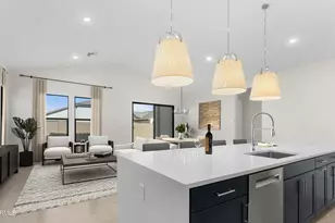 523 E Grayling Rd, San Tan Valley, AZ 85140 - Photo 4
