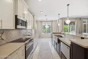 2698 E Teakwood Pl, Chandler, AZ 85249 - Photo 2