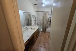 7225 W Tuckey Ln, Glendale, AZ 85303 - Photo 14