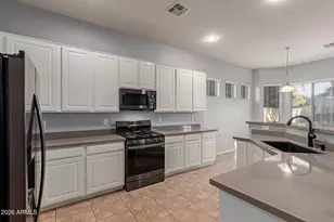 1013 W Ayrshire Trail, San Tan Valley, AZ 85143 - Photo 8