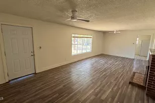 2528 E Hartford Ave, Phoenix, AZ 85032 - Photo 4