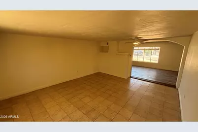 2528 E Hartford Avenue, Phoenix, AZ 85032 - Photo 6