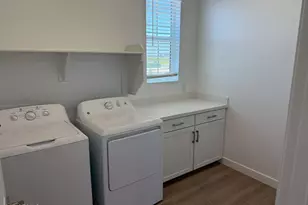 2443 W Rowel Rd, Phoenix, AZ 85085 - Photo 16