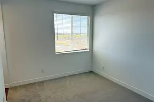 2443 W Rowel Rd, Phoenix, AZ 85085 - Photo 10