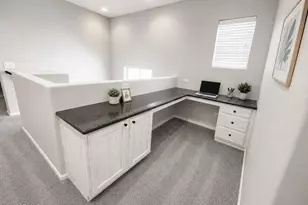 25813 N 54th Ave, Phoenix, AZ 85083 - Photo 28