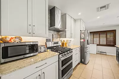 5935 S Lakeshore Drive, Tempe, AZ 85283 - Photo 8