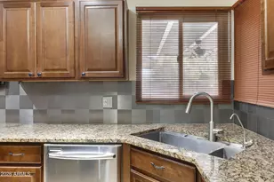 1627 E Fremont Dr, Tempe, AZ 85282 - Photo 18