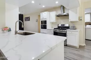 6739 E Sweetwater Ave, Scottsdale, AZ 85254 - Photo 2