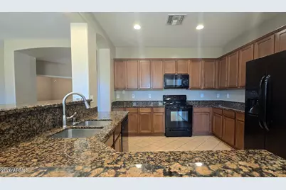 7416 W Darrow Street, Laveen, AZ 85339 - Photo 6