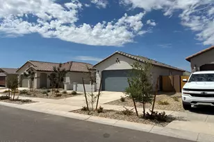 17321 W Gray Fox Trl, Surprise, AZ 85387 - Photo 2