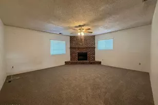 4348 N 79th Dr, Phoenix, AZ 85033 - Photo 6