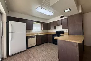 4348 N 79th Dr, Phoenix, AZ 85033 - Photo 4