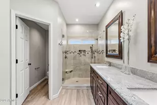 4113 E Paradise Dr, Phoenix, AZ 85028 - Photo 20