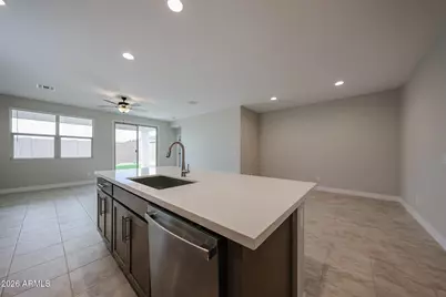 26122 N 170th Avenue, Surprise, AZ 85387 - Photo 4