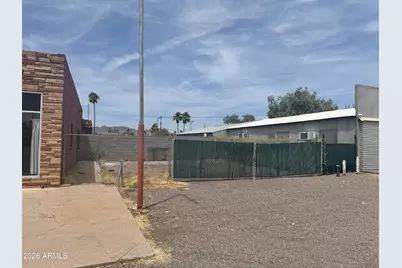 105 N Delaware Drive, Apache Junction, AZ 85120 - Photo 2