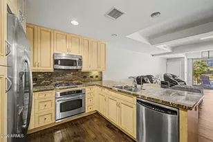 7127 E Rancho Vista Dr, Scottsdale, AZ 85251 - Photo 8